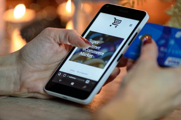 Zaoszczędź pieniądze i zdobądź więcej dzięki tym wskazówkom dotyczącym zakupów online